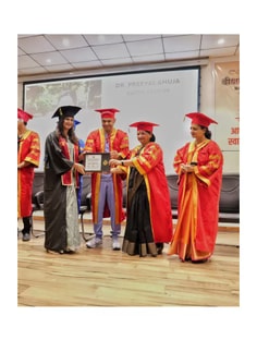 Profile photo of Dr. Preeyal  Ahuja, undefined tutor at Wiingy