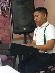 Profile photo of Bernard Jess Sagpang, undefined tutor at Wiingy