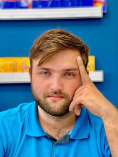 Profile photo of Artem Borysov, undefined tutor at Wiingy