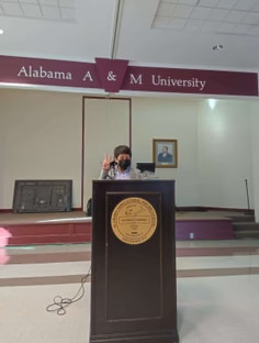 Profile photo of Laura Ortiz, undefined tutor at Wiingy