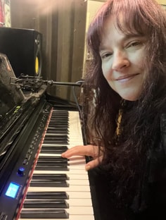 Profile photo of Paula Robinson, undefined tutor at Wiingy