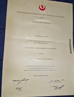 Profile photo of Johanna Evia, undefined tutor at Wiingy