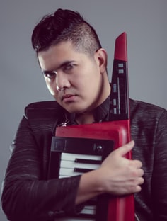 Profile photo of Japs Cunanan, undefined tutor at Wiingy