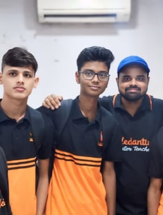 Profile photo of NIhal Ansari, undefined tutor at Wiingy