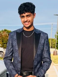 Profile photo of Ritvik Nellutla, undefined tutor at Wiingy