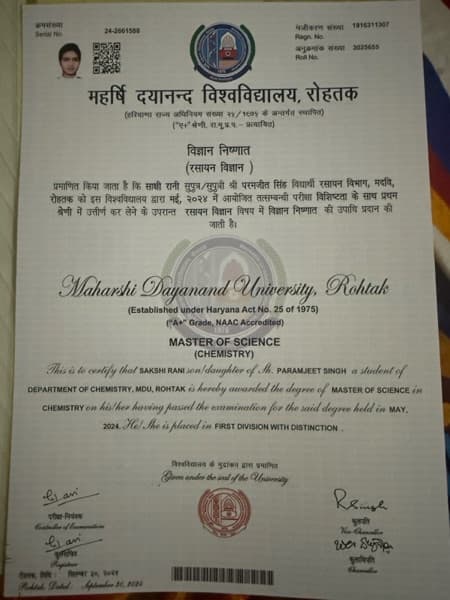Sakshi graduated from Maharshi Dayanand University
