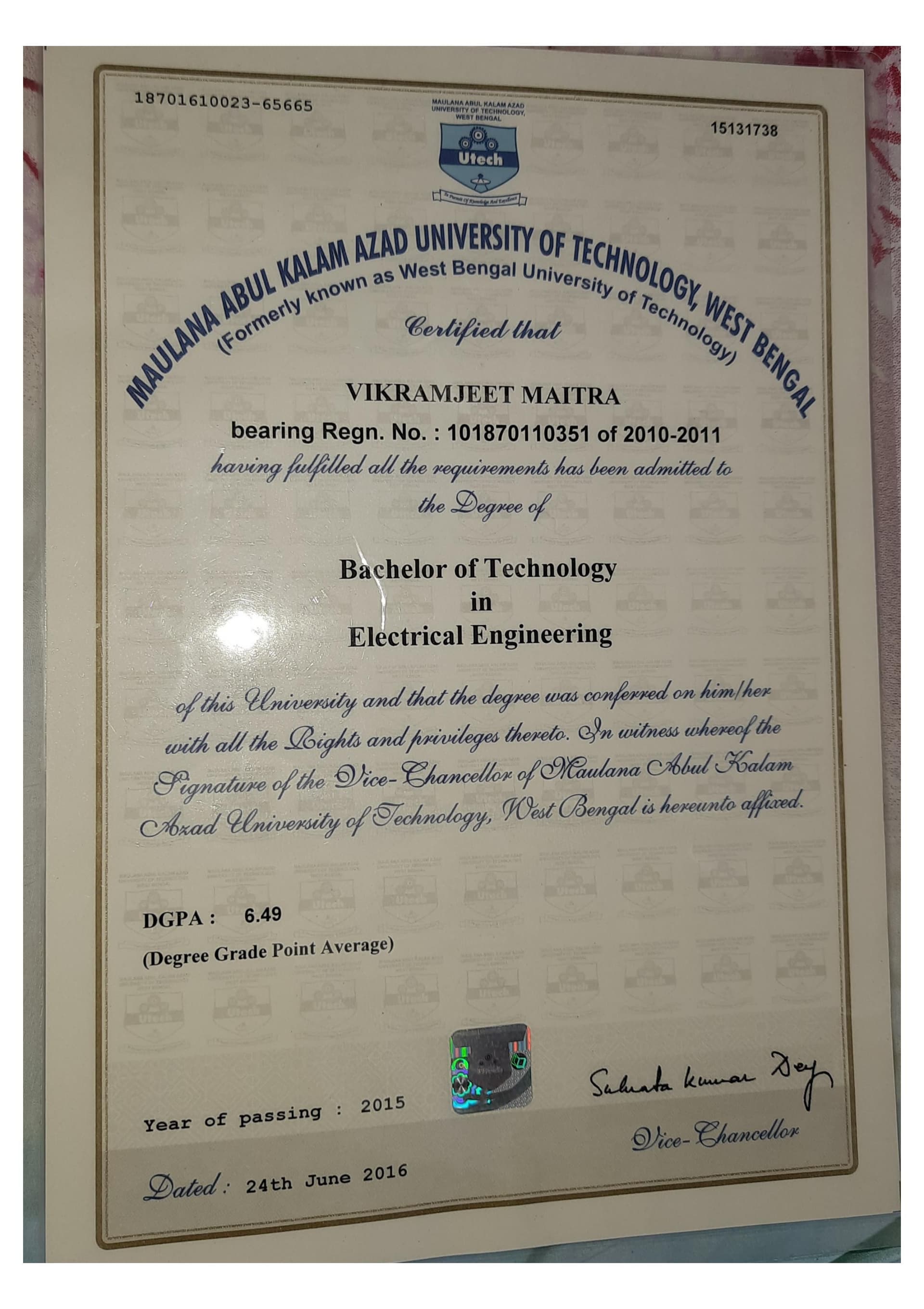 Vikramjeet graduated from West Bengal University of Technology