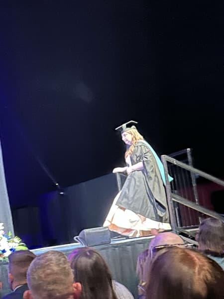 Mia graduated from University of hull