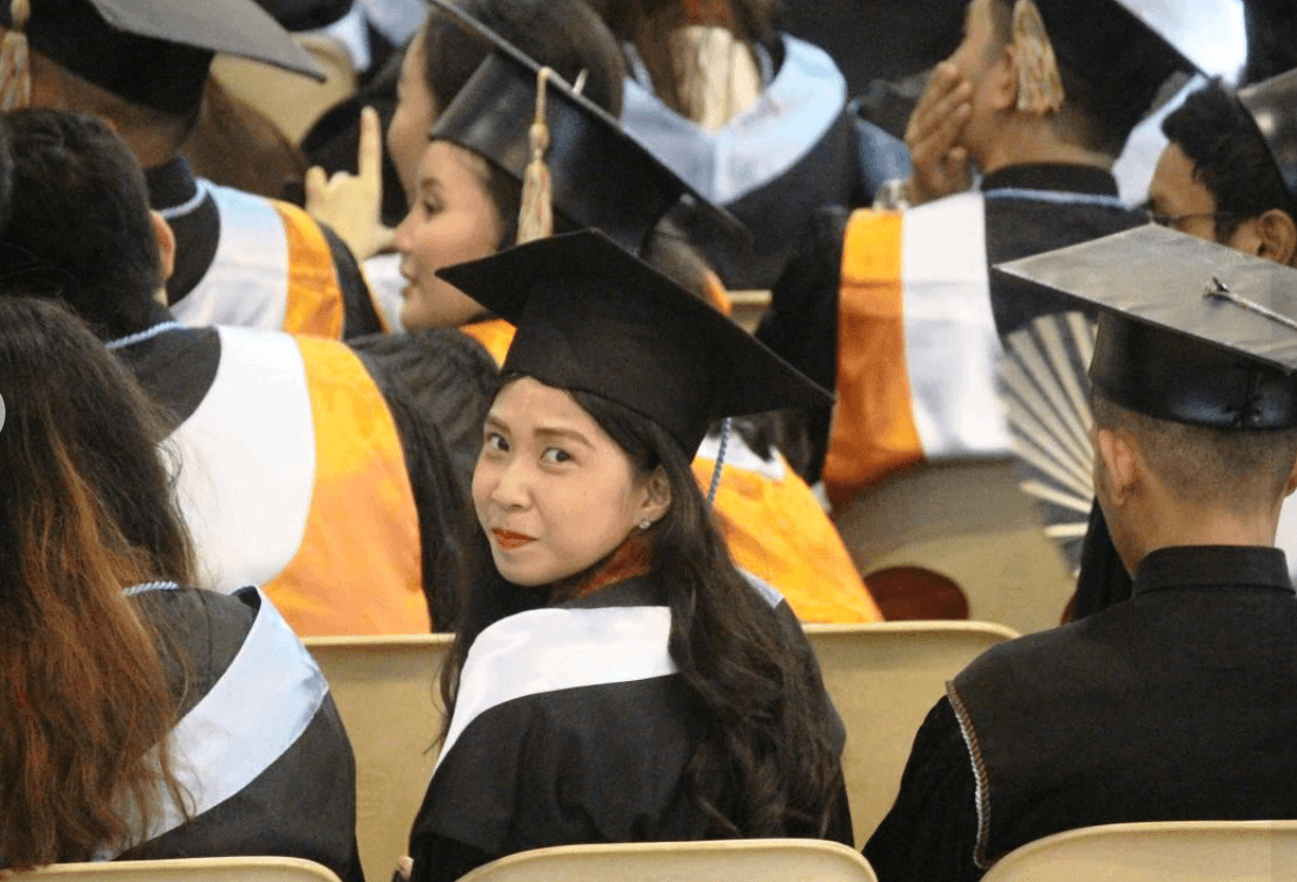 HAZEL graduated from Liceo de Cagayan University
