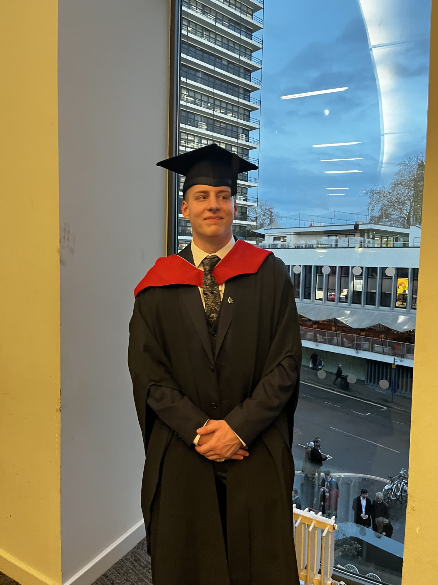 Gulliver graduated from BIMM University, Bristol