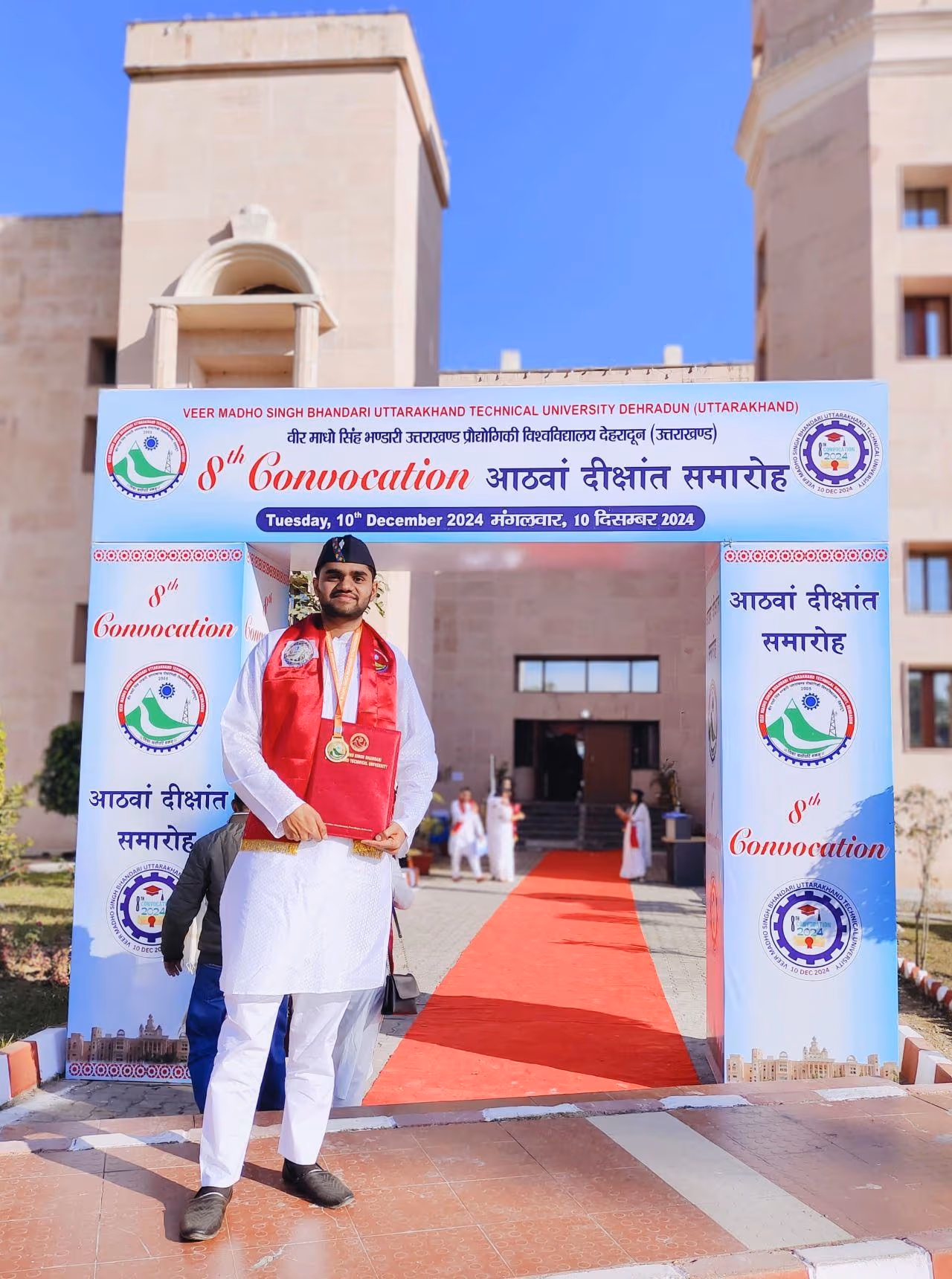 Ekansh graduated from Indian Institute of Mandi