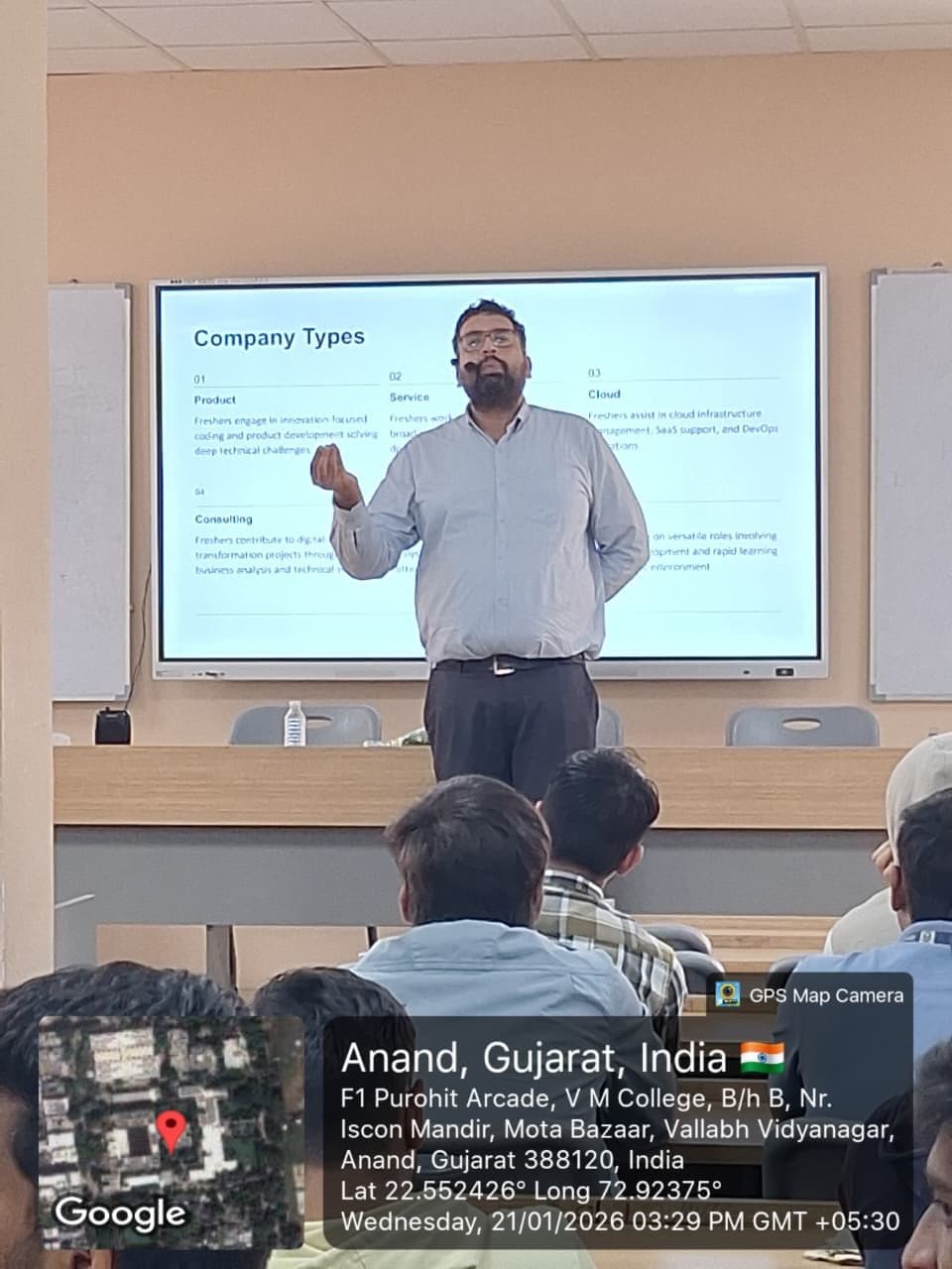 Profile photo of Umashankar, Engineering tutor at Wiingy