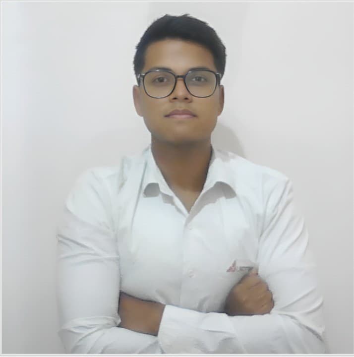 Profile photo of Om, Computer Science tutor at Wiingy