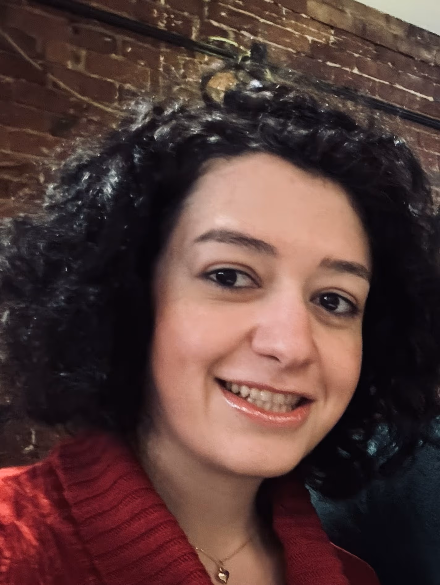 Profile photo of Pegah, Spanish tutor at Wiingy