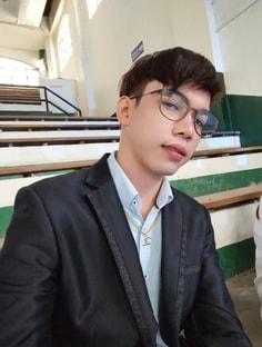 Profile photo of Orlando Jr. Padin, undefined tutor at Wiingy