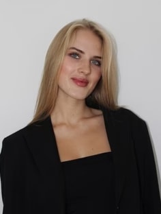 Profile photo of Ivy Rivers, undefined tutor at Wiingy