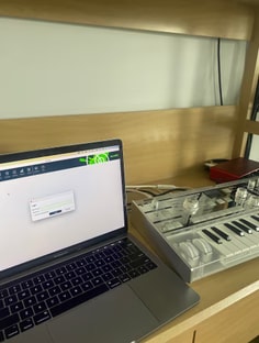 Profile photo of Helen Wyrick, undefined tutor at Wiingy