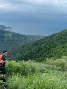 Profile photo of Emerson Calumpang, undefined tutor at Wiingy