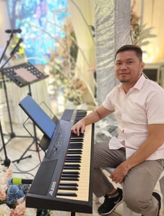 Profile photo of Nikko Rodriguez, undefined tutor at Wiingy