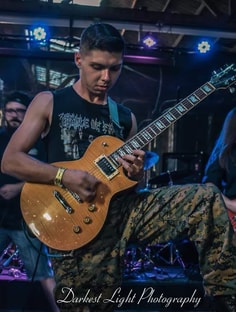 Profile photo of Cesar Rivera II, undefined tutor at Wiingy