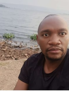 Profile photo of Sio Paselio, undefined tutor at Wiingy