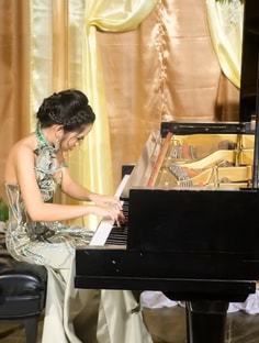 Profile photo of , undefined tutor at Wiingy