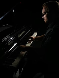 Profile photo of James Cortright , undefined tutor at Wiingy