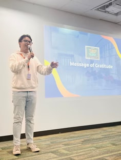 Profile photo of Jeffrey Canlas, undefined tutor at Wiingy