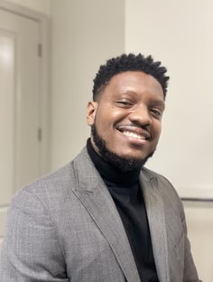 Profile photo of Aaron Booker, undefined tutor at Wiingy