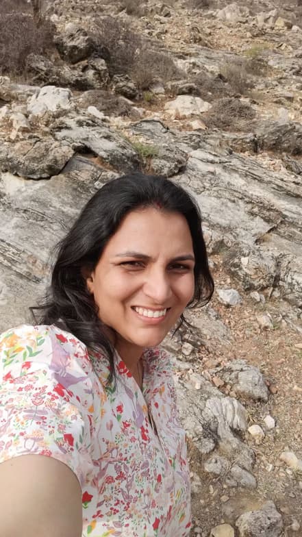 Profile photo of Niharika , Physics tutor at Wiingy