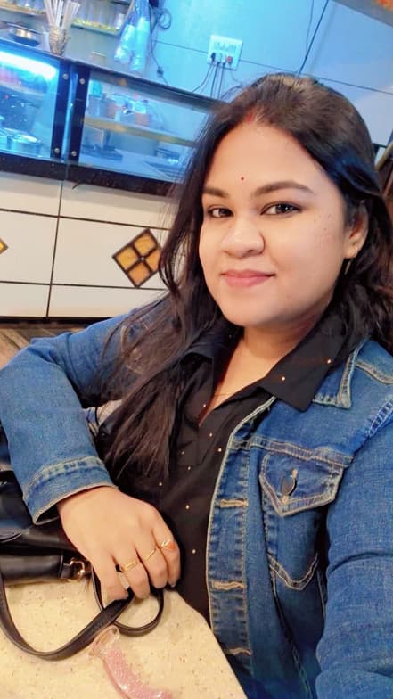 Profile photo of Ritika, Biology tutor at Wiingy