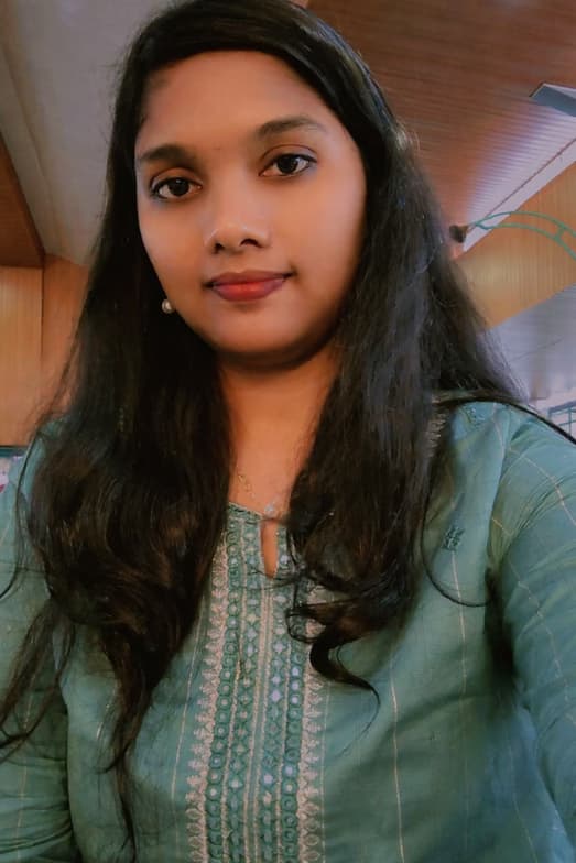 Profile photo of Soundarya , Biology tutor at Wiingy
