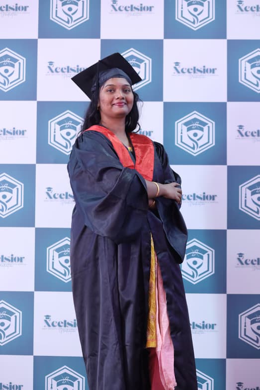 Graduation ceremony photo of Soundarya