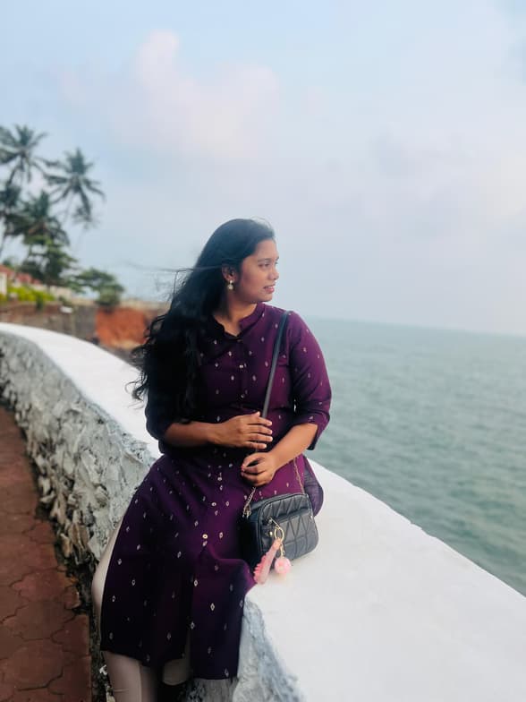 Travel snapshot of Soundarya during a trip