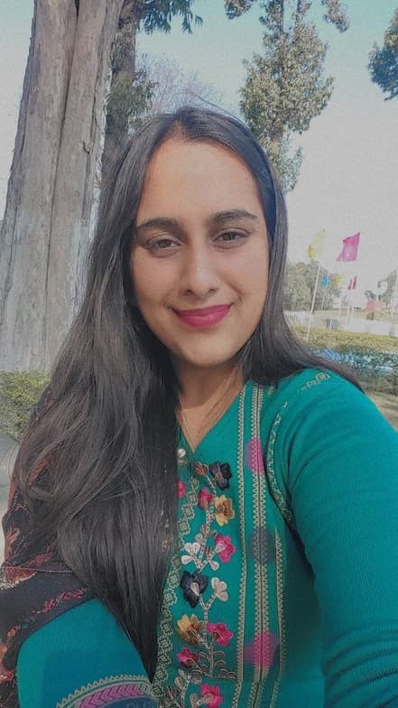 Profile photo of Mehak, Biology tutor at Wiingy