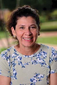 Profile photo of Maria, Spanish tutor at Wiingy