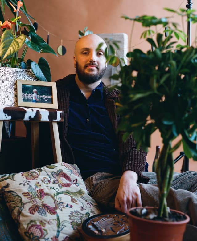 Profile photo of Thomas , Guitar tutor at Wiingy