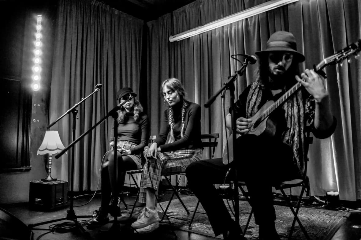 Digital pen-tab teaching notes by Thomas